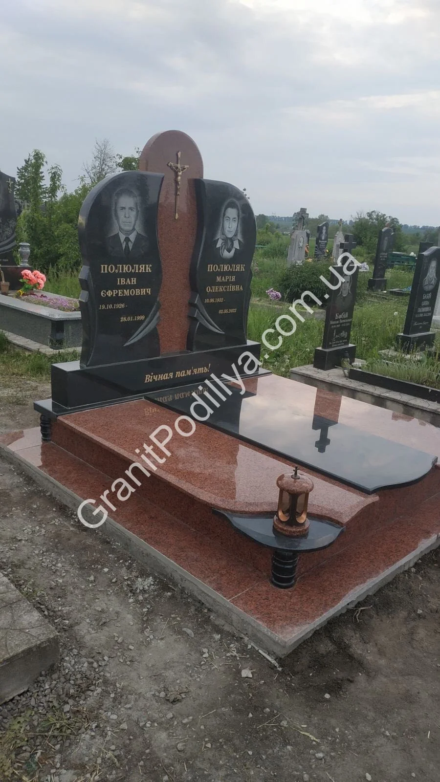 Подвійний пам'ятник з граніту - Кам'янець-Подільський | GranitPodillya